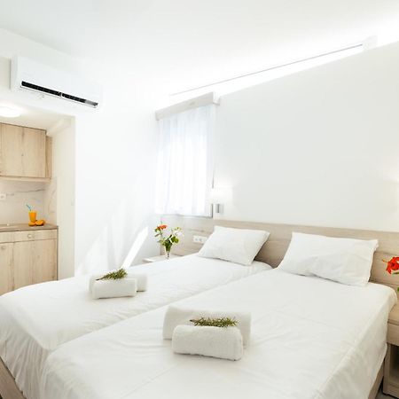 Giannis Apts Rodhákinon Dış mekan fotoğraf